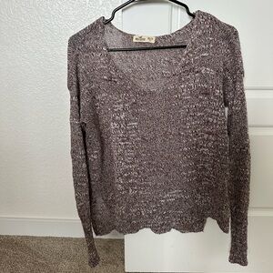 Hollister v neck soft burgundy sweater